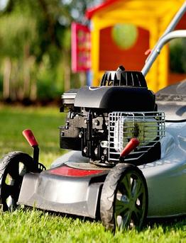 How To Choose The Best Commercial Lawn Mower